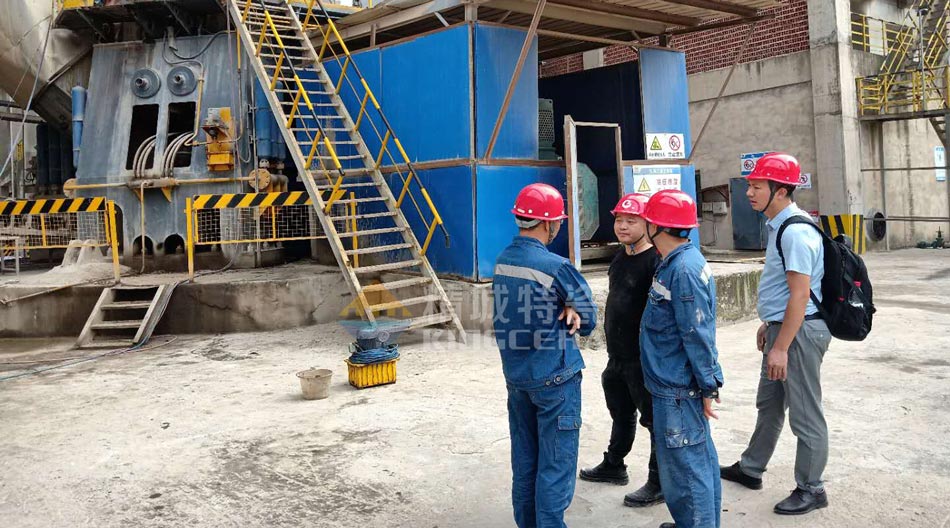 Z6尊龙凯时特瓷赴四川某水泥厂现场勘探以及手艺交流