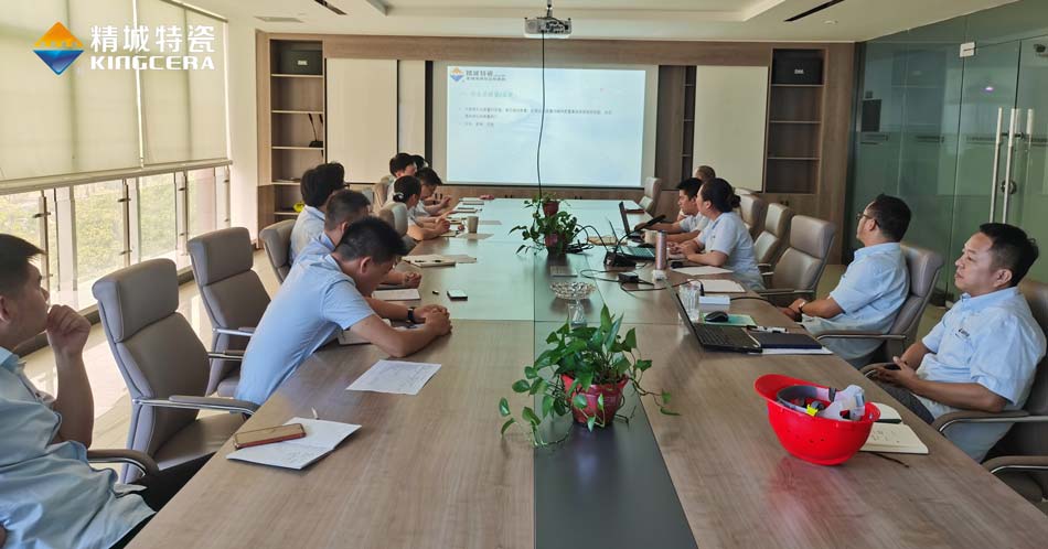 强化专业手艺，，，，提高效劳水平  营销部开展营业手艺培训