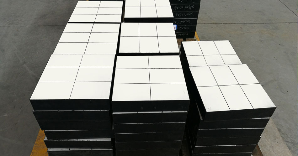 Z6尊龙凯时特瓷：ZTA超耐磨陶瓷衬板销量立异高