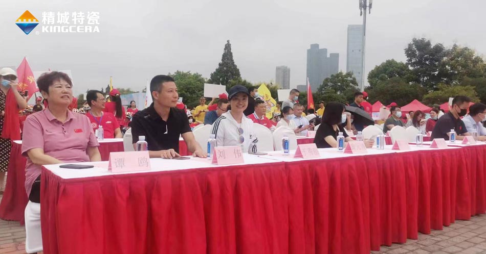 Z6尊龙凯时特瓷赞助并出席轮椅马拉松赛